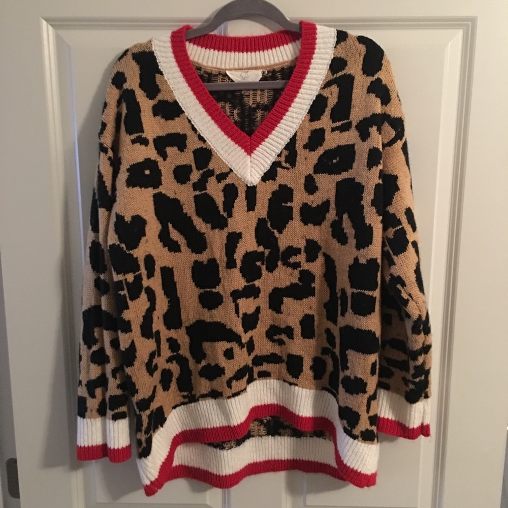 Leopard sweater size M/L